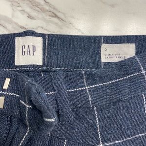 Gap signature skinny ankle.
